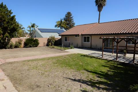 4840 Meadowbrook Dr, Oceanside, CA 92056 photo 22