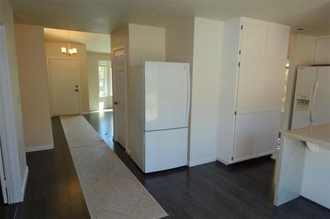 4840 Meadowbrook Dr, Oceanside, CA 92056 photo 9