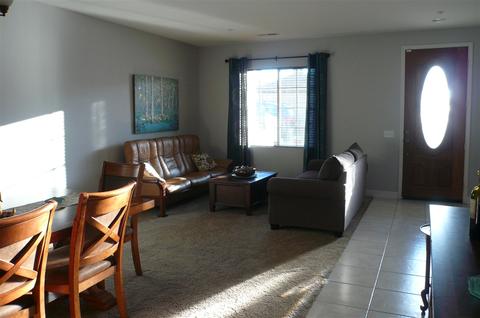 321 Natalie Way, Fallbrook, CA 92028 photo 13