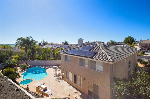 10121 Challenger Ct, Spring Valley, CA 91978 photo 1