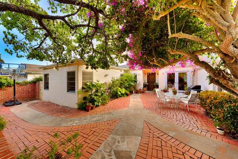 5930 Folsom Dr, La Jolla, CA 92037 photo 3