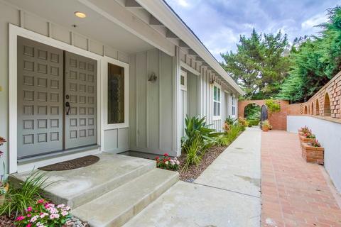 1885 Nautilus St, La Jolla, CA 92037 photo 3
