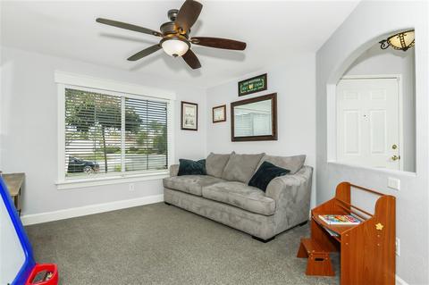 323 Del Flora St, Oceanside, CA 92058 photo 7