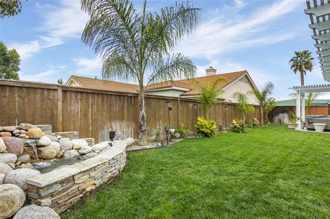 323 Del Flora St, Oceanside, CA 92058 photo 25