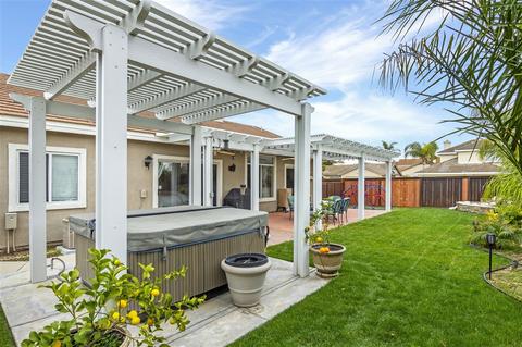 323 Del Flora St, Oceanside, CA 92058 photo 22