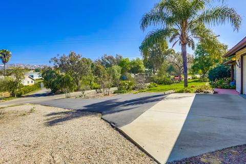 940 Neighborly Ln, Ramona, CA 92065 photo 2
