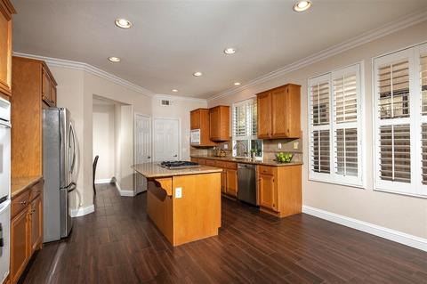 7839 Sitio Coco, Carlsbad, CA 92009 photo 9