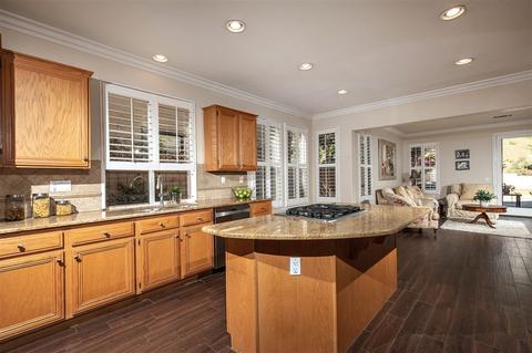 7839 Sitio Coco, Carlsbad, CA 92009 photo 8