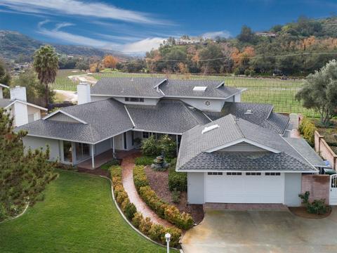 3447 Laketree Dr, Fallbrook, CA 92028 photo 1