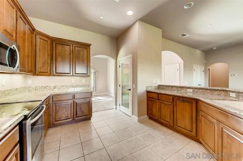 3841 Reche Rd, Fallbrook, CA 92028 photo 8