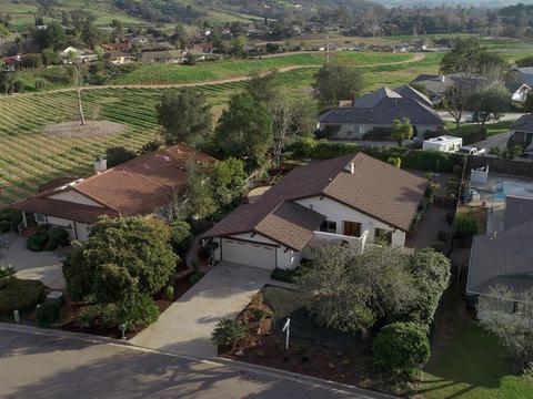 2825 Oaktree Way, Fallbrook, CA 92028 photo 4
