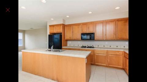 1841 Magnolia Ct, Oceanside, CA 92054 photo 3
