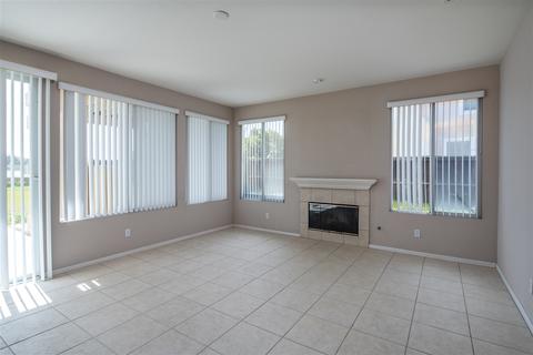 1841 Magnolia Ct, Oceanside, CA 92054 photo 10