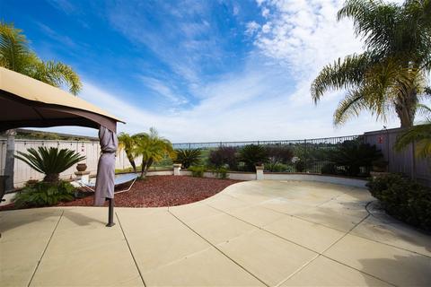198 Ridge View Way, Oceanside, CA 92057 photo 17