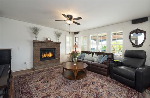 198 Ridge View Way, Oceanside, CA 92057 photo 2