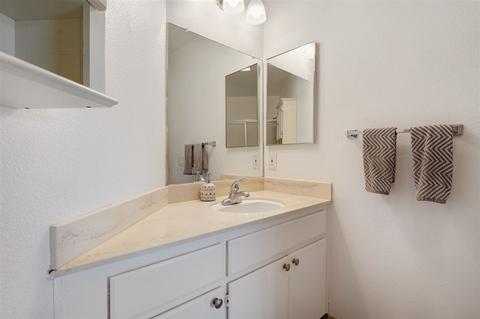 2936 Elm Tree Ct, Spring Valley, CA 91978 photo 13