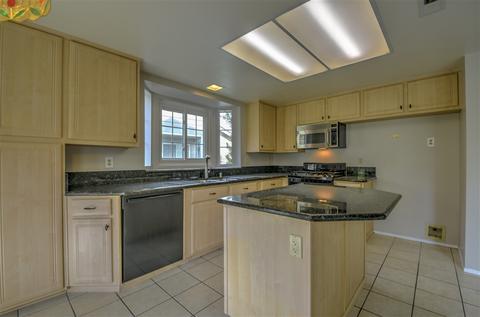 3721 Bennington Ct, Carlsbad, CA 92010 photo 11