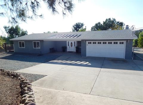 534 Pine St, Ramona, CA 92065 photo 1