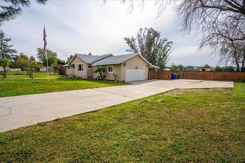 1036 Hanson Ln, Ramona, CA 92065 photo 2