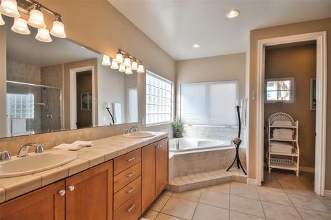 7164 Eads, La Jolla, CA 92037 photo 13