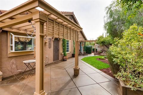 10127 Paseo Palmas Dr, Lakeside, CA 92040 photo 24