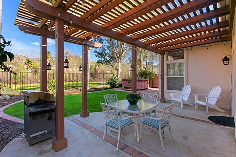 2374 Fallbrook Pl, Escondido, CA 92027 photo 16