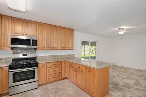 3914 Celeste Dr, Oceanside, CA 92056 photo 6
