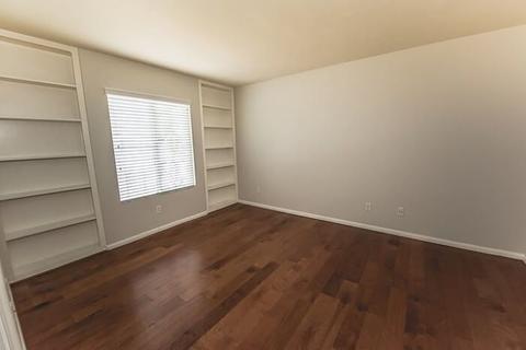 7336 Spinnaker St, Carlsbad, CA 92011 photo 10