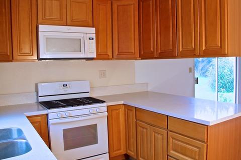 3908 Celeste Dr, Oceanside, CA 92056 photo 3