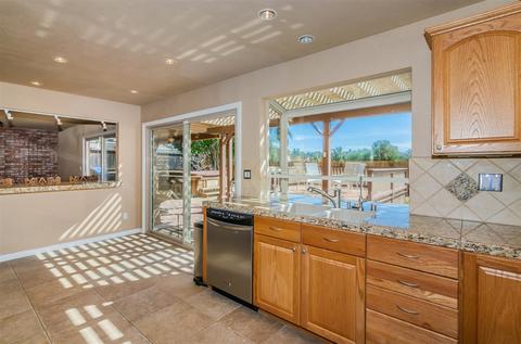 2733 Unicornio St, Carlsbad, CA 92009 photo 9