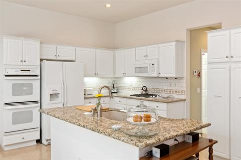 770 Inverlochy Dr, Fallbrook, CA 92028 photo 8