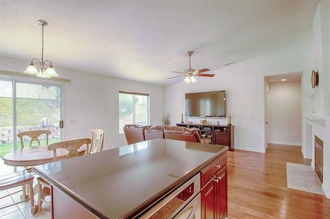 357 Shadow Tree Dr, Oceanside, CA 92058 photo 9