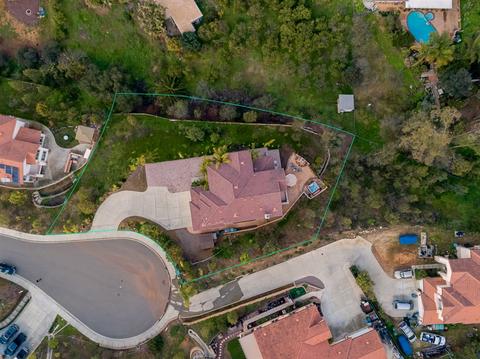 941 Bellagio Rd, Escondido, CA 92027 photo 17