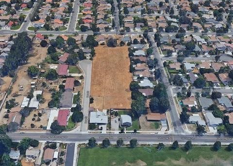 4295 Strong St, Riverside, CA 92501 photo 1