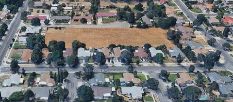 4295 Strong St, Riverside, CA 92501 photo 3