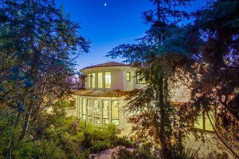 5943 Folsom Dr, La Jolla, CA 92037 photo 1