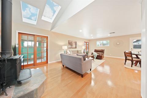 13158 Leaila Ln, Poway, CA 92064 photo 3