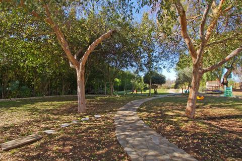 796 Knoll Park, Fallbrook, CA 92028 photo 23