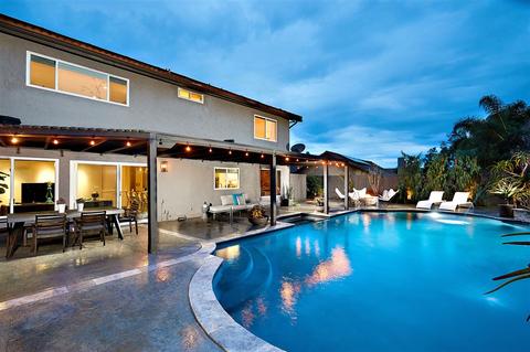 7975 La Gacha Ln, Carlsbad, CA 92009 photo 2