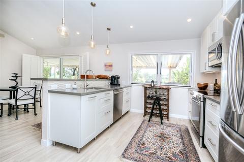 2225 Valley Rd, Oceanside, CA 92056 photo 9