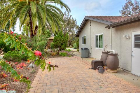 2225 Valley Rd, Oceanside, CA 92056 photo 23