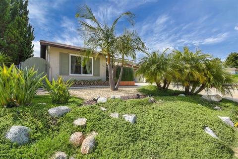 1405 Temple Heights Dr, Oceanside, CA 92056 photo 1