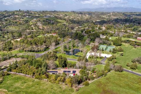 20 Country Gln, Fallbrook, CA 92028 photo 25