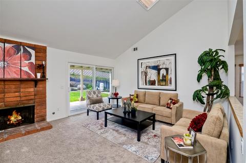 13124 Tobiasson, Poway, CA 92064 photo 2