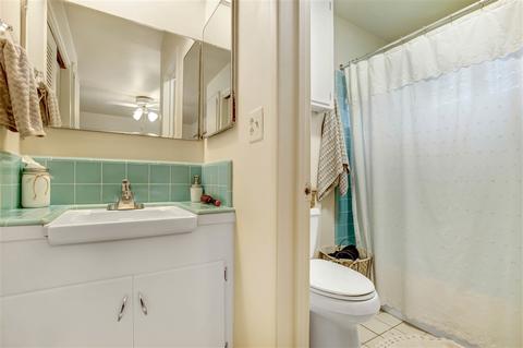 1080 Sunset Dr, Vista, CA 92081 photo 8