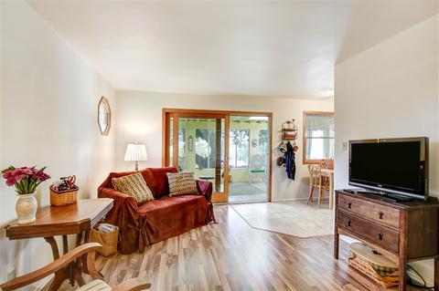 1080 Sunset Dr, Vista, CA 92081 photo 3