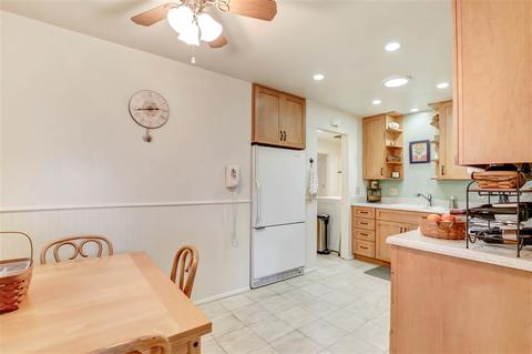 1080 Sunset Dr, Vista, CA 92081 photo 4