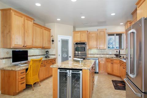 2443 Vermont St, Ramona, CA 92065 photo 8