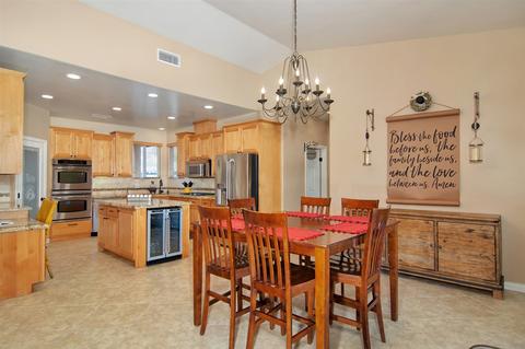 2443 Vermont St, Ramona, CA 92065 photo 7