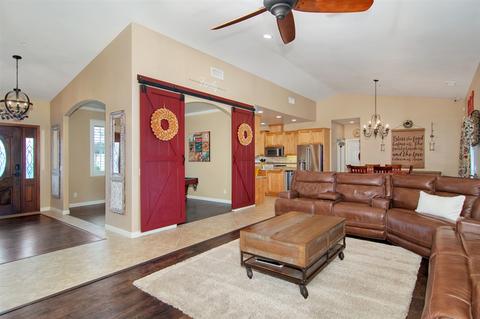 2443 Vermont St, Ramona, CA 92065 photo 5